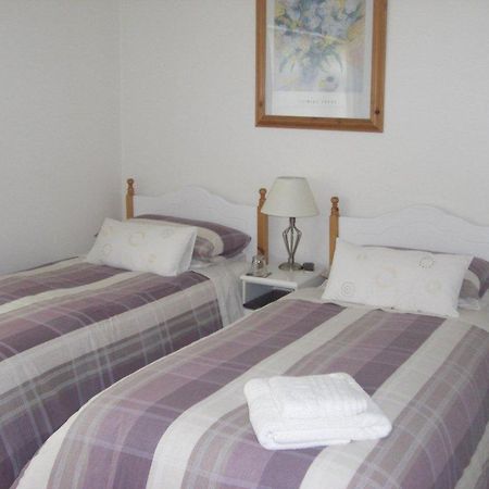 Lorcan Lodge Bed And Breakfast Santry Δωμάτιο φωτογραφία